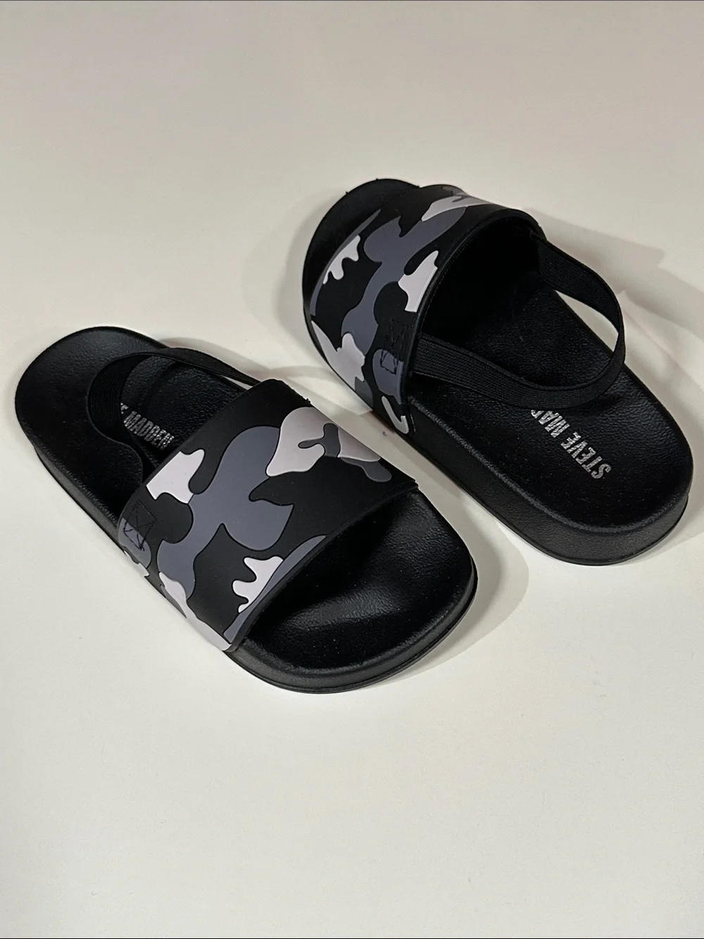 Steve Madden Kids' Camouflage Print Slide Sandals